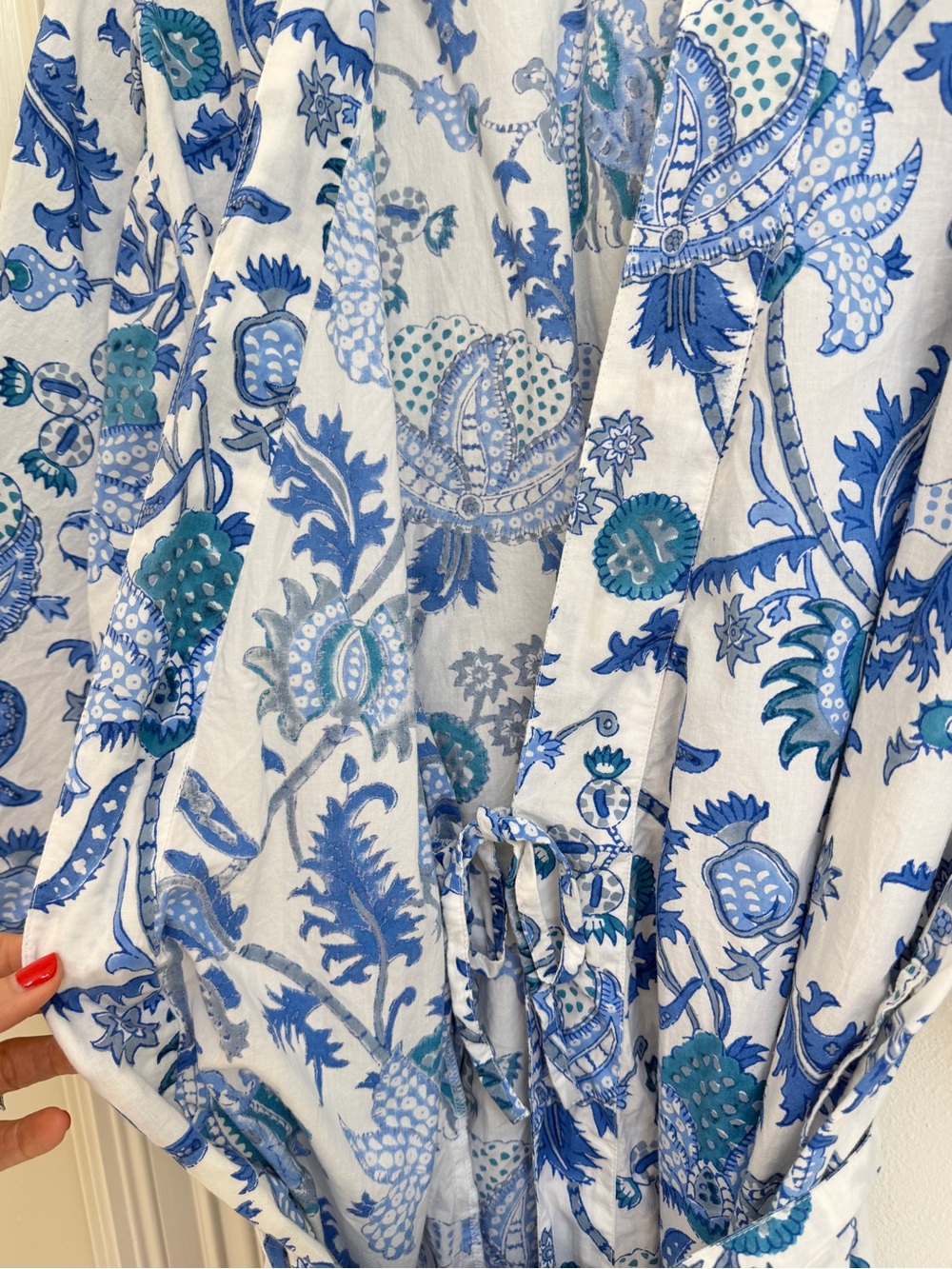 Roller Rabbit Amanda Kimono Robe - Picture 8 of 11